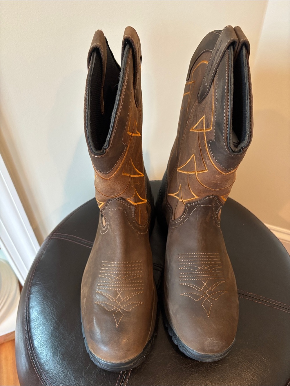 Irish Setter 83963 Brown Leather Cowboy Work Boots with Tan Stitching 13 E2/W2